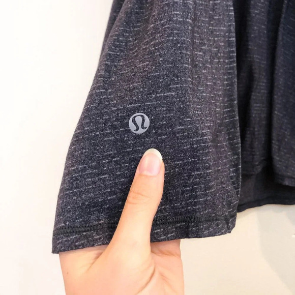 Lululemon Black Athleisure Open Back Perforated Casual Racerback Tank Top 6 - Picture 7 of 9